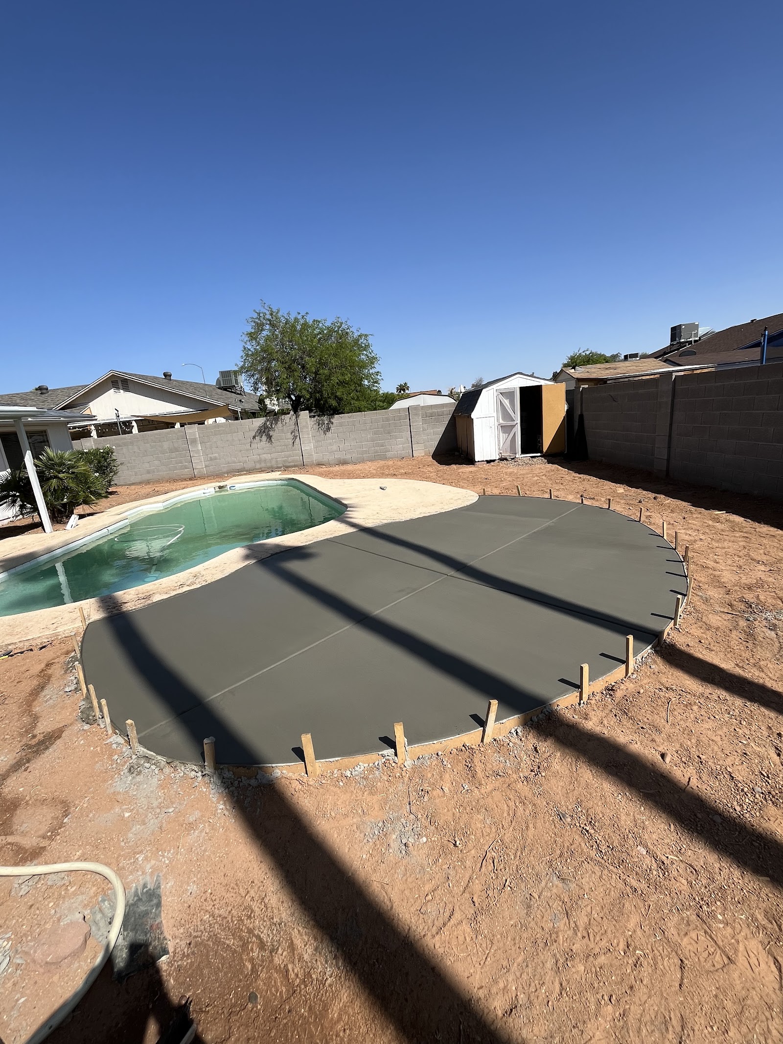 Residential driveway — Cortez Concrete Contracting